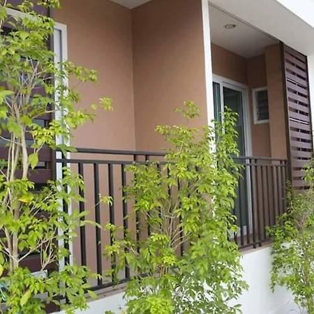 Field Town Apartment Nakhonnajok Kültér fotó